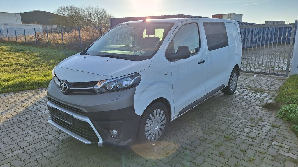 Toyota Proace (Verso) 171.000 km 15.390 &euro; Klein Schwaß 18198