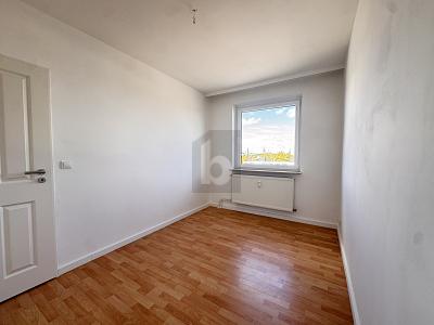 GANZ OBEN MIT HERRLICHEM SONNENBALKON - Etagenwohnung Lübeck Sankt Jürgen | Angebot:27341310
