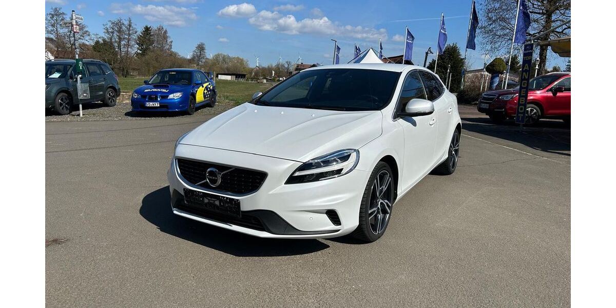 Volvo V40 147.464 km 14.900 &euro; Romrod-Zell 36329