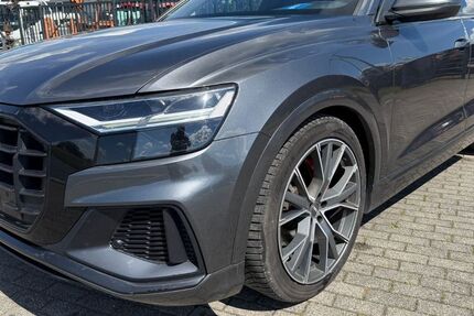 Audi Q8 204.542 km 30.900 &euro; Raguhn-Jeßnitz 06779
