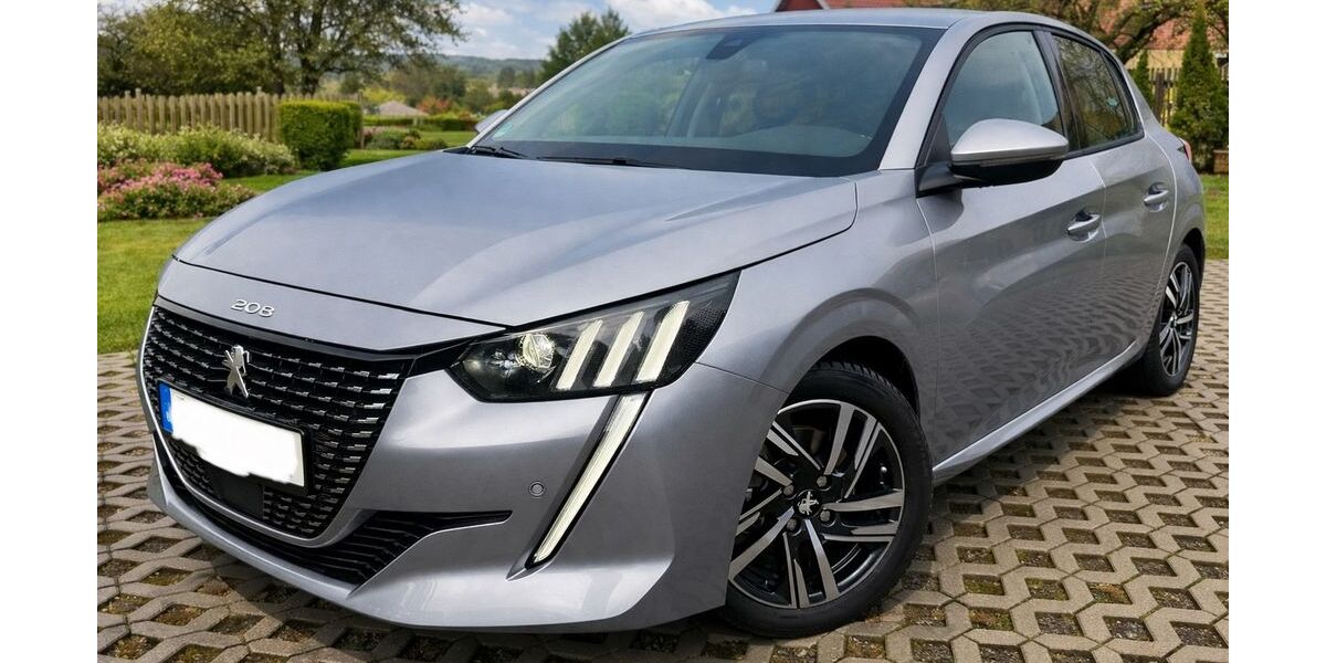 Peugeot 208 8.615 km 17.000 &euro; Naumburg 06618