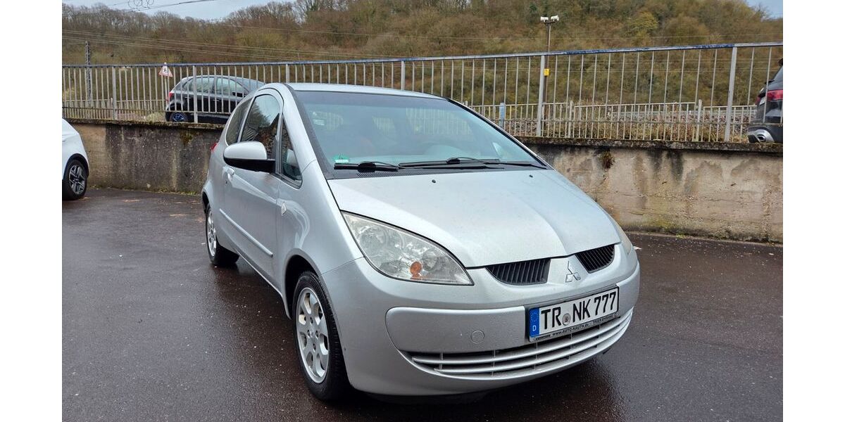 Mitsubishi Colt 195.000 km 990 &euro; Konz 54329