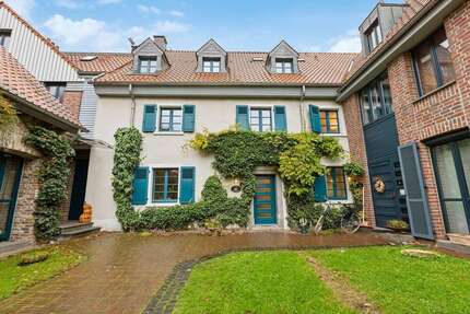 Haus Düsseldorf - Kaiserswerth Kaiserswerth - 6 Zimmer, 250 m&sup2;, 4.500&euro; | Angebot:27715578