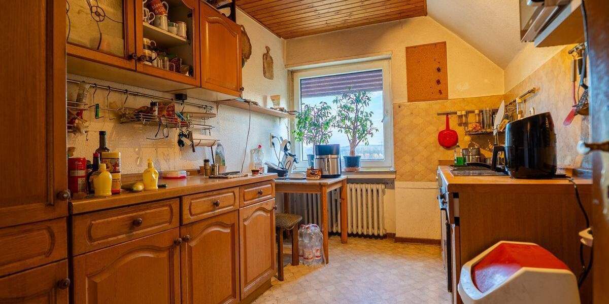 Seltene Investmentgelegenheit mit Wohn-, Gewerbe- und Ausbaupotenzial 6 zimmer