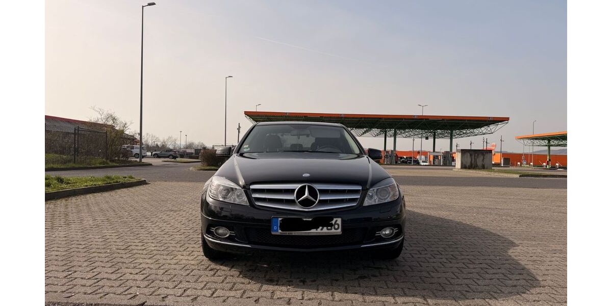Mercedes-Benz C 180 118.000 km 9.000 &euro; Langenlonsheim 55450