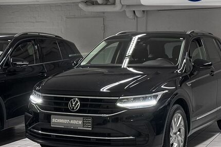 VW Tiguan 77.639 km 21.250 &euro; Bremen 28207