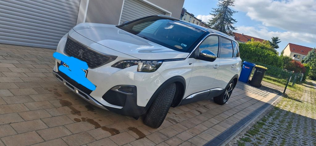 Peugeot 5008 144.000 km 15.200 &euro; Güsten 39439