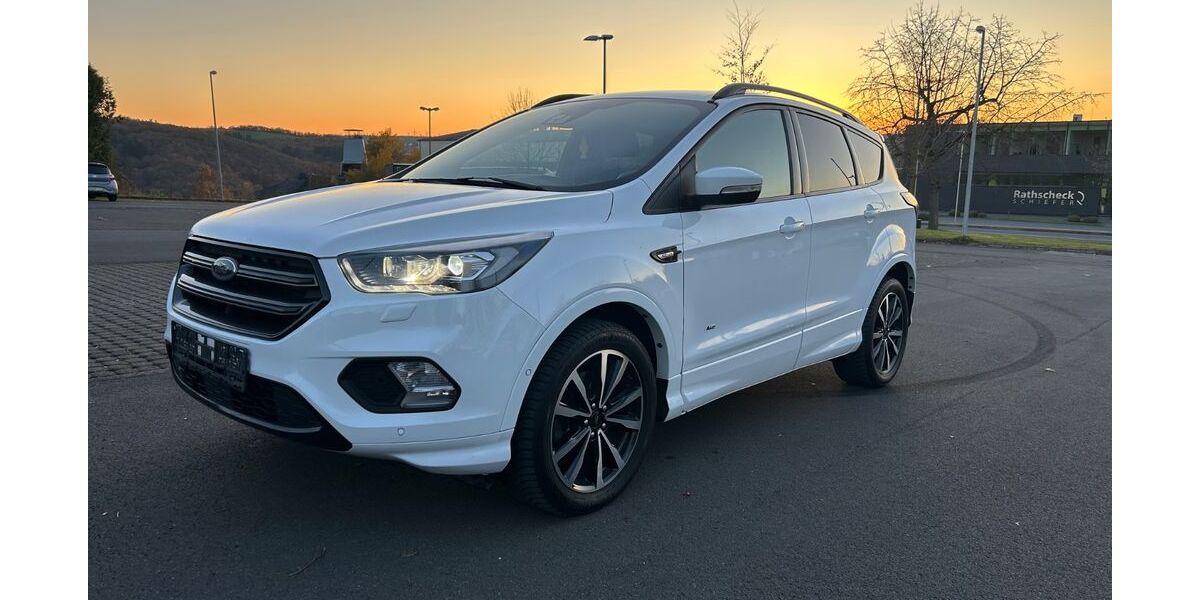 Ford Kuga 126.570 km 14.990 € Mayen 56727