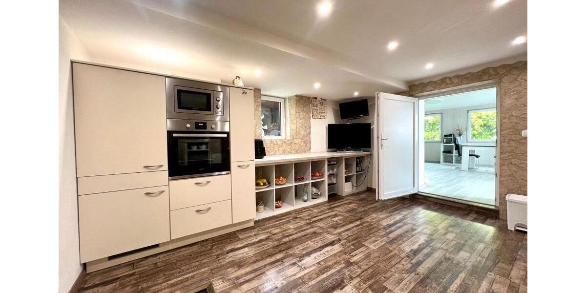 Einfamilienhaus Neuötting - 13 Zimmer, 510 m&sup2;, 830.000&euro; | Angebot:25907034