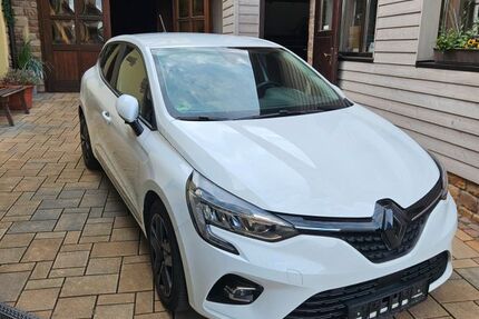 Renault Clio 61.300 km 8.500 &euro; Bürgel 07616