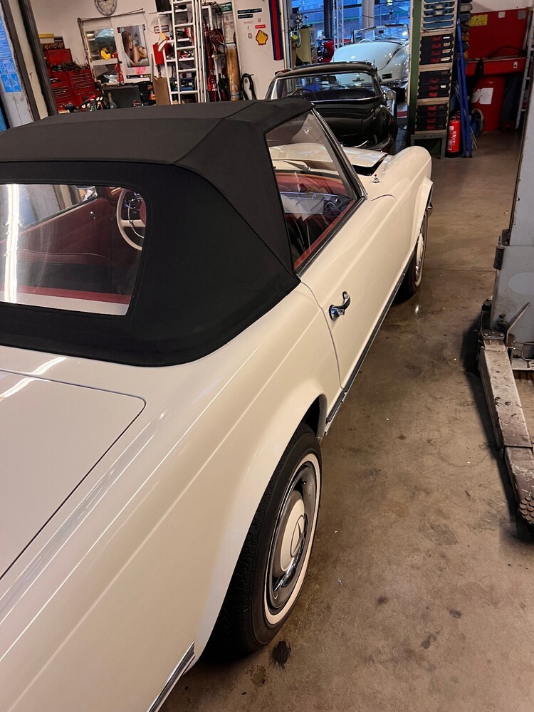 Mercedes-Benz SL 230 14.500 km 164.000 € Lohmar 53797