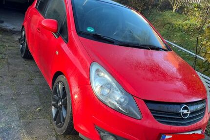 Opel Corsa 205.000 km 2.500 &euro; Kleinebersdorf 07646