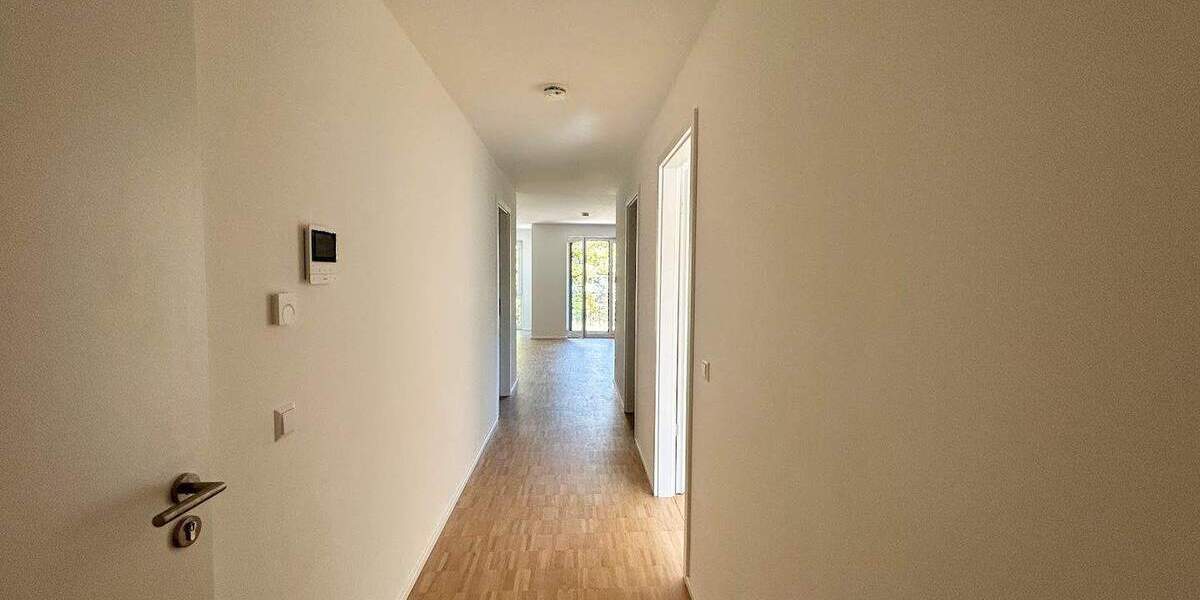 Etagenwohnung Stuttgart Untertürkheim - 2 Zimmer, 64 m&sup2;, 1.190&euro; | Angebot:25728200