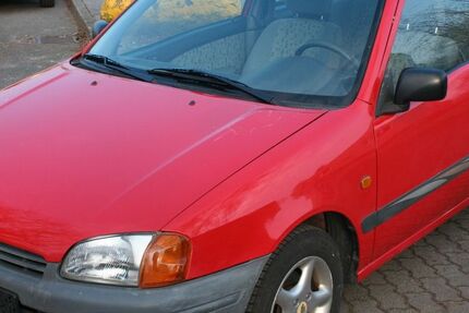 Toyota Starlet 188.000 km 1.999 € Hamburg/Barsbüttel 22885