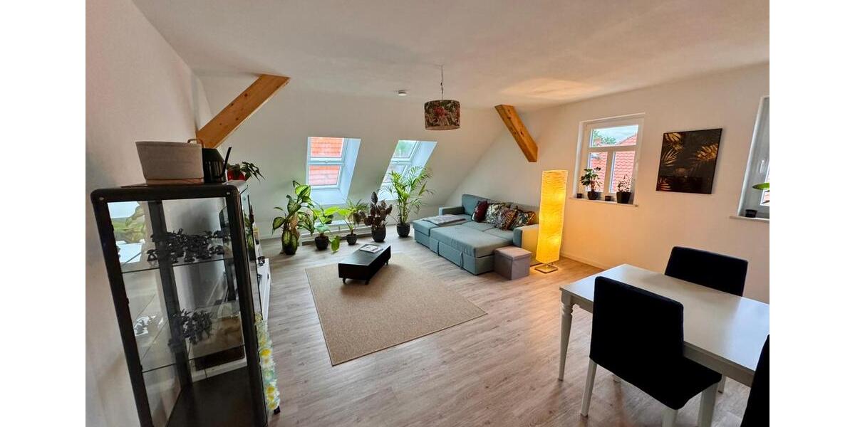 Dachgeschoßwohnung Neckarbischofsheim - 5 Zimmer, 93 m&sup2;, 930&euro; | Angebot:26654974