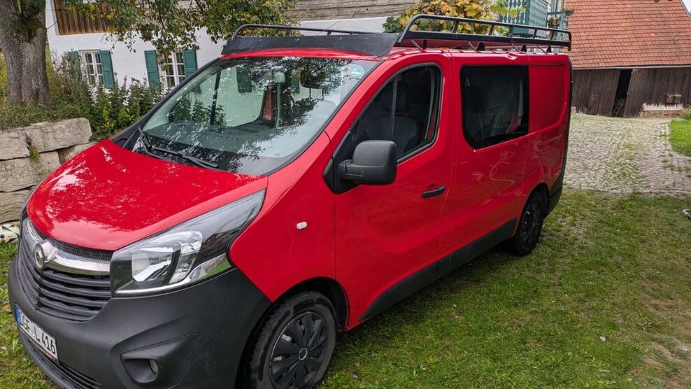 Opel Vivaro 149.934 km 11.890 € Niederviehbach 84183