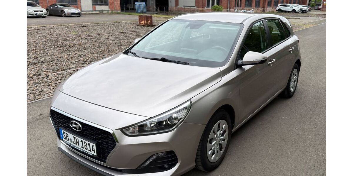Hyundai i30 74.119 km 13.000 &euro; Riegelsberg 66292