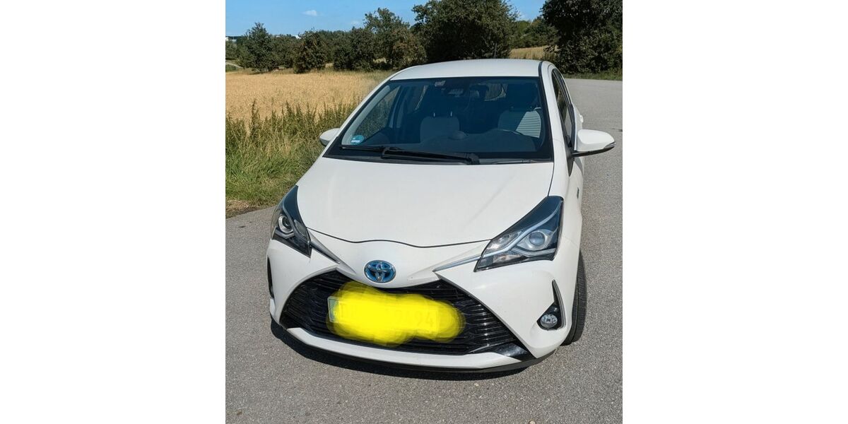 Toyota Yaris 58.000 km 13.800 &euro; Dresden 01309