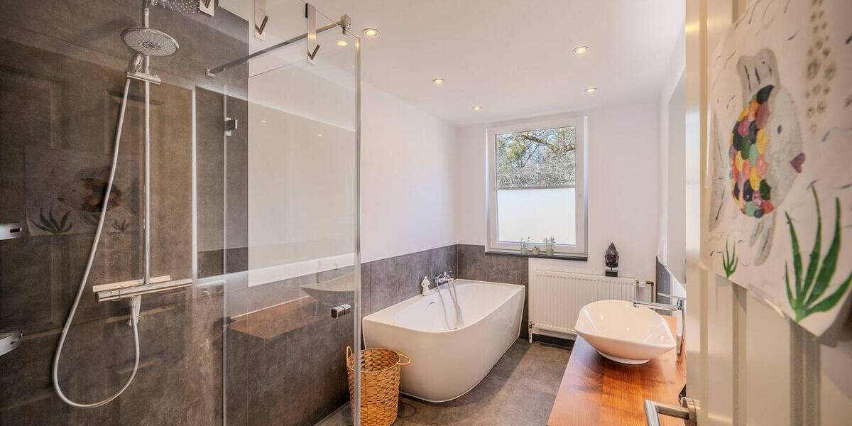 Einfamilienhaus Dießen-Riederau Riederau - 6 Zimmer, 281 m&sup2;, 1.649.000&euro; | Angebot:26827083