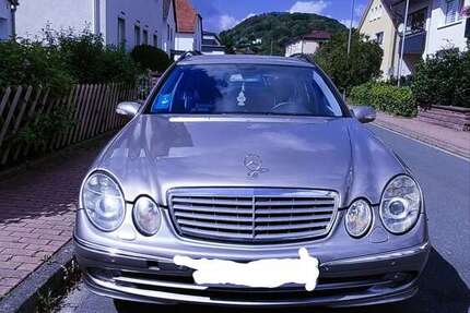 Mercedes-Benz 220 311.500 km 1.400 &euro; Beverungen 37688