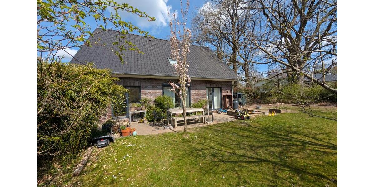 Einfamilienhaus Hamburg Wandsbek - 6 Zimmer, 155 m&sup2;, 1.100.000&euro; | Angebot:26403223