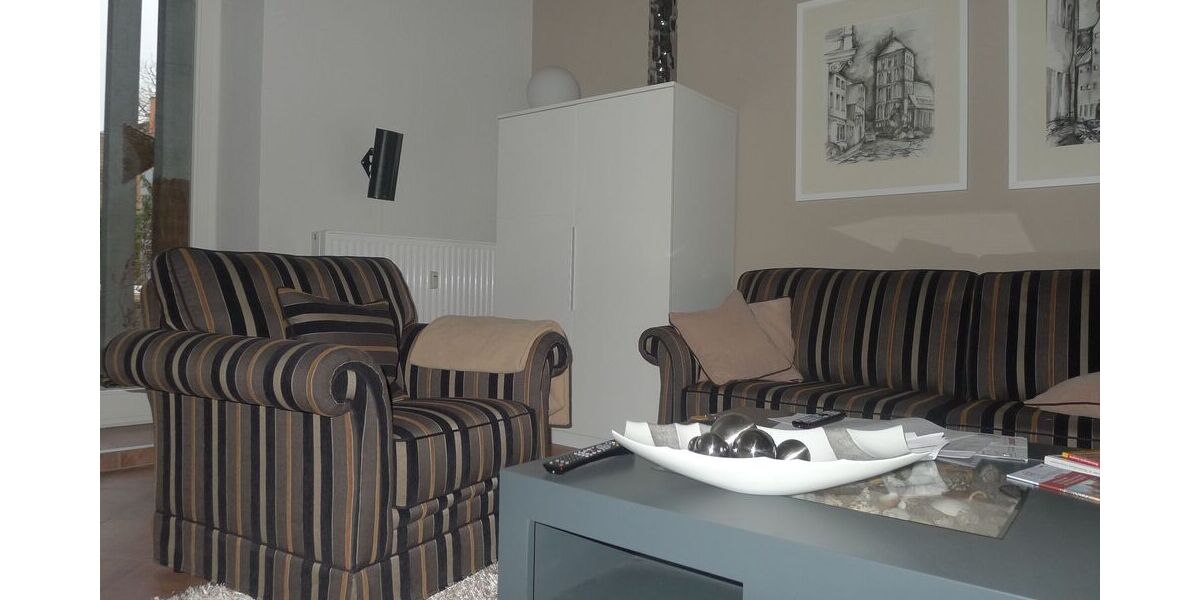 Langfristige Vermietung - zentral und großzügig in Rostocks Altstadt - Appartement Rostock | Angebot:26633755