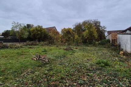 Grundstück zu verkaufen in Niederwerrn 175.000 € 622 m² zimmer