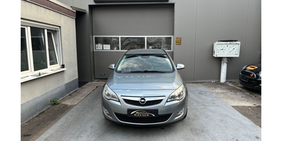 Opel Astra 74.000 km 7.999 &euro; Mutterstadt (Kreis Ludwigshafen) 67112