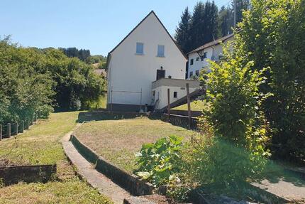 Haus Rammelsbach - 9 Zimmer, 160 m&sup2;, 183.000&euro; | Angebot:27297886