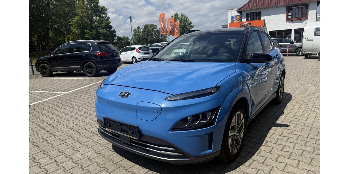 Hyundai Kona 1. Hand Werksgarantie Electric Elektro 2WD 27.400 km 15.990 &euro; Koblenz 56070