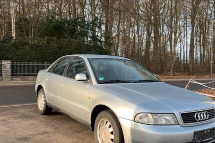 Audi A4 229.000 km 1.200 &euro; Halsenbach 56283