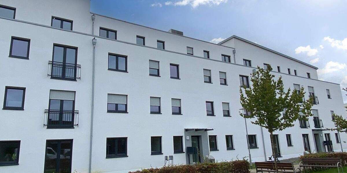 Mietwohnung im 1. OG mit Balkon und Aufzug - in Nettetal-Lobberich 2 zimmer