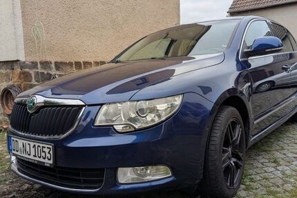 Skoda Superb 175.000 km 4.000 &euro; Dresden 01108