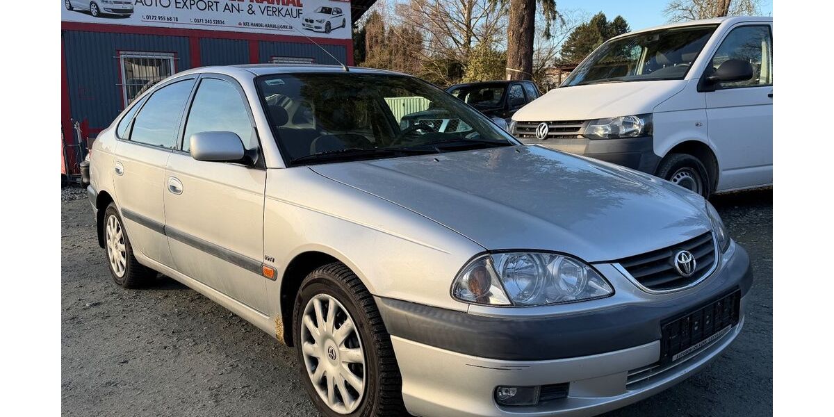 Toyota Avensis 92.968 km 3.799 &euro; Chemnitz 09125