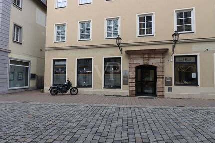 Haus Ansbach - 8 Zimmer, 333 m&sup2;, 760.000&euro; | Angebot:26376906