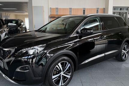 Peugeot 5008 64.000 km 19.950 € Elsdorf 50189