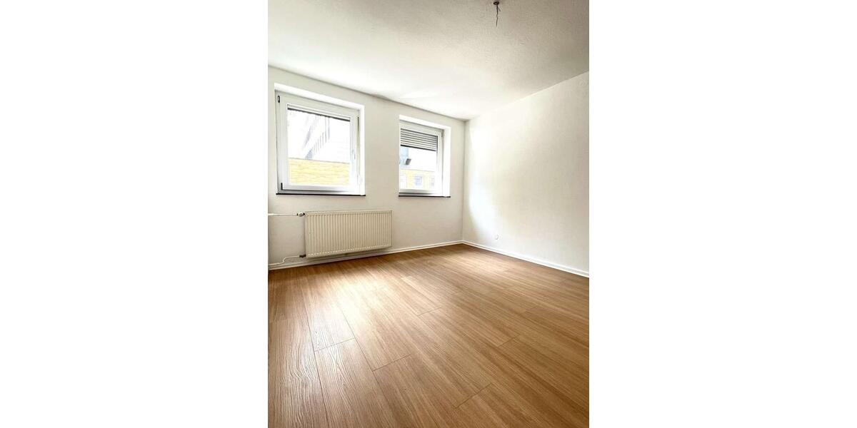 Hochparterre Offenbach am Main Bürgel - 2 Zimmer, 50 m&sup2;, 270.000&euro; | Angebot:26882280