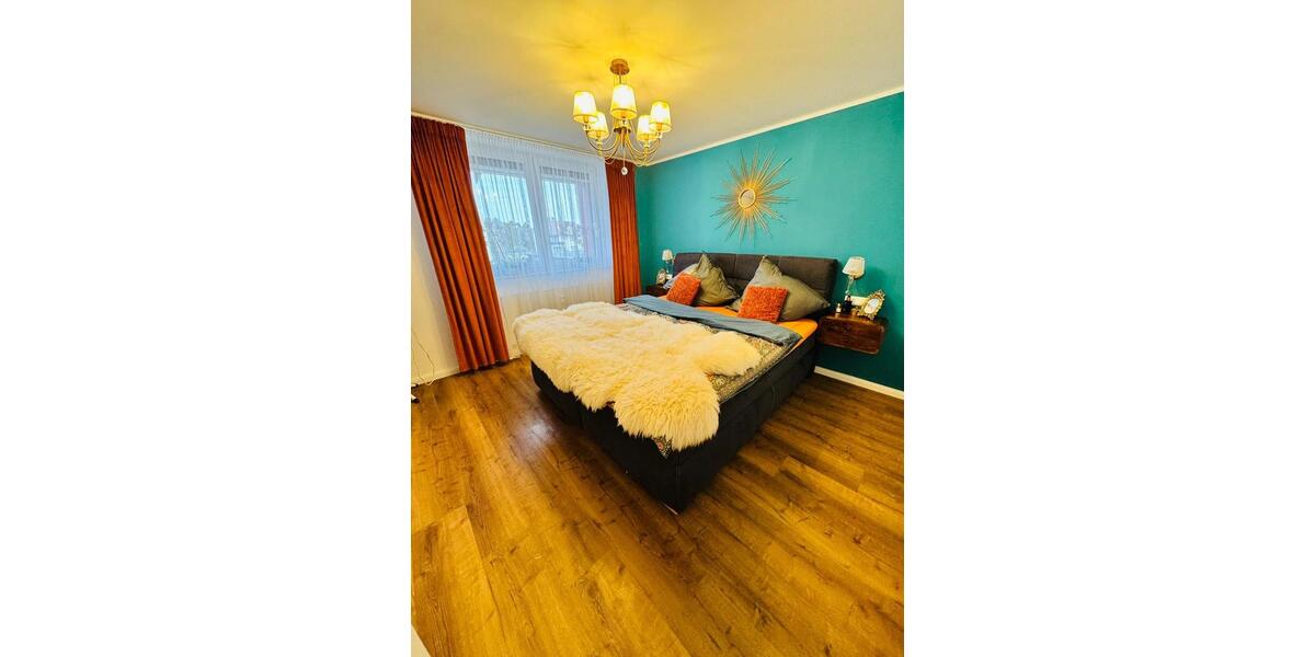 Großzügige luxuriöse Maisonette-Wohnung mit ca. 106 m² Wohnfläche 4 zimmer