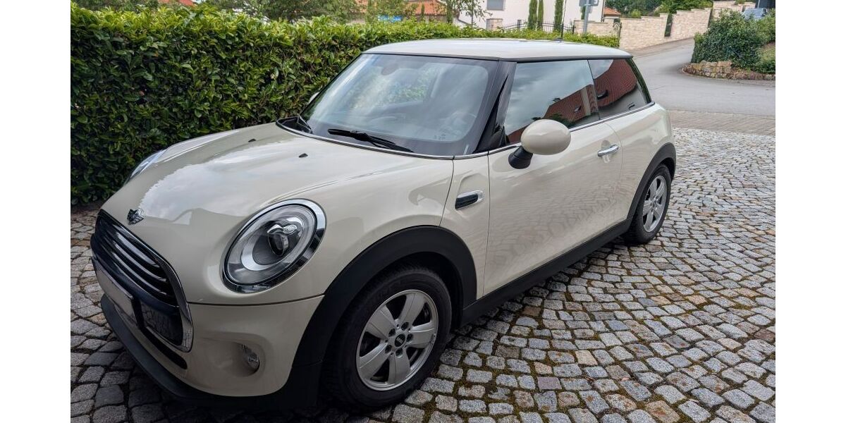 Mini Cooper 45.147 km 17.200 &euro; Sand am Main 97522