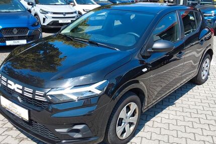 Dacia Sandero 75.741 km 9.999 &euro; Kamenz 01917