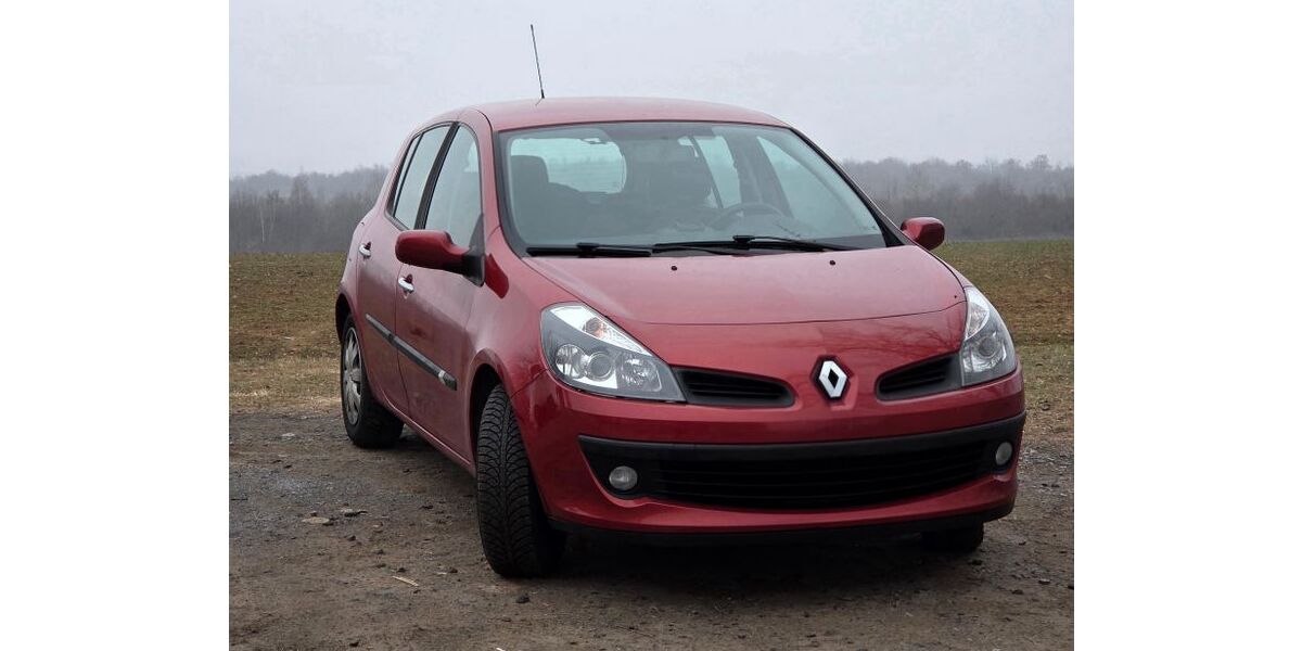 Renault Clio 118.000 km 3.500 &euro; Dresden 01257