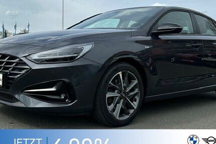 Hyundai i30 41.497 km 18.290 &euro; Hof 95032