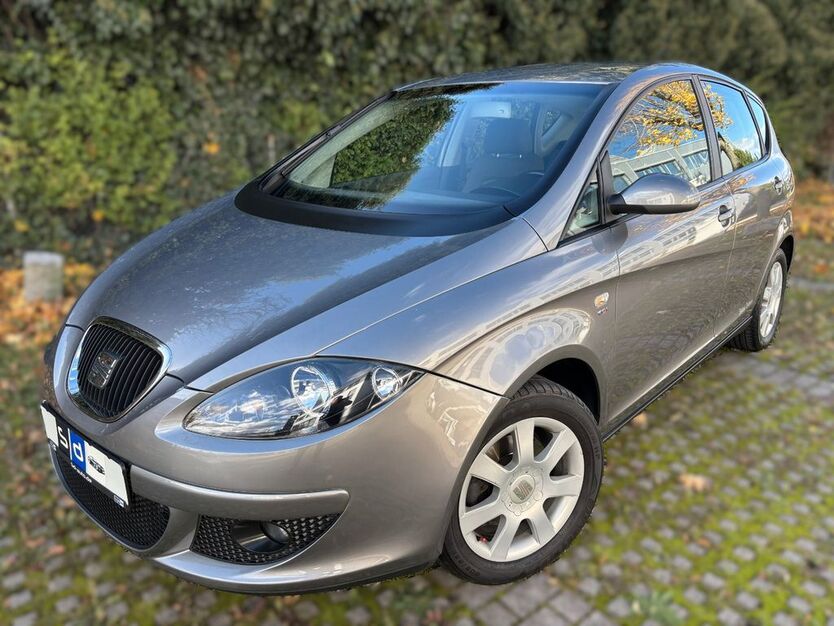 Seat Altea 118.000 km 5.499 € Reutlingen 72766