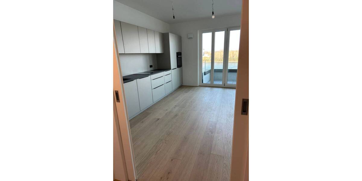 Etagenwohnung Mainz Neustadt - 3 Zimmer, 90 m&sup2;, 2.200&euro; | Angebot:25928936