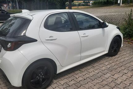 Toyota Yaris 20.400 km 14.950 &euro; Vilsbiburg 84137
