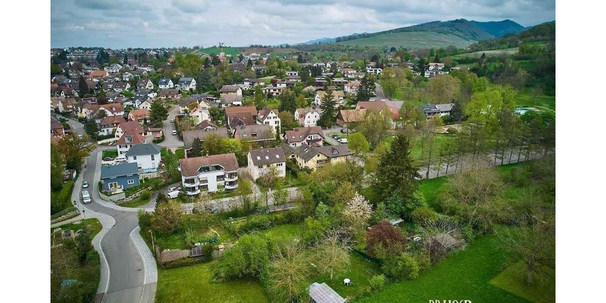 Mehrfamilienhaus, Wohnhaus Müllheim - 9 Zimmer, 240 m&sup2;, 560.000&euro; | Angebot:26331904