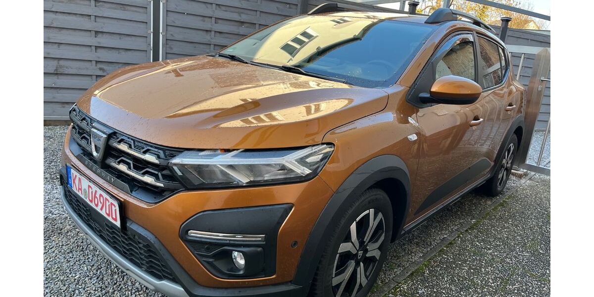 Dacia Sandero 77.000 km 11.990 &euro; Pfinztal 76327