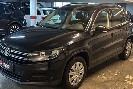VW Tiguan 135.600 km 9.990 &euro; Düsseldorf 40591