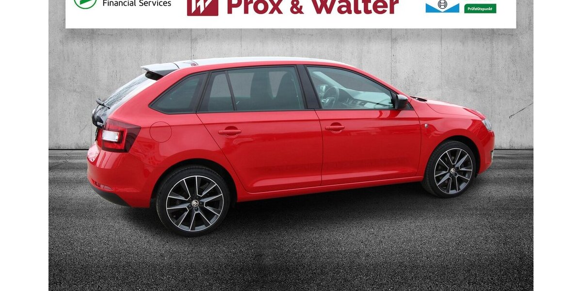 Skoda Rapid 1.2 TSI Spaceback Style Plus XENON+PANO 149.251 km 7.290 &euro; Hagenow 19230