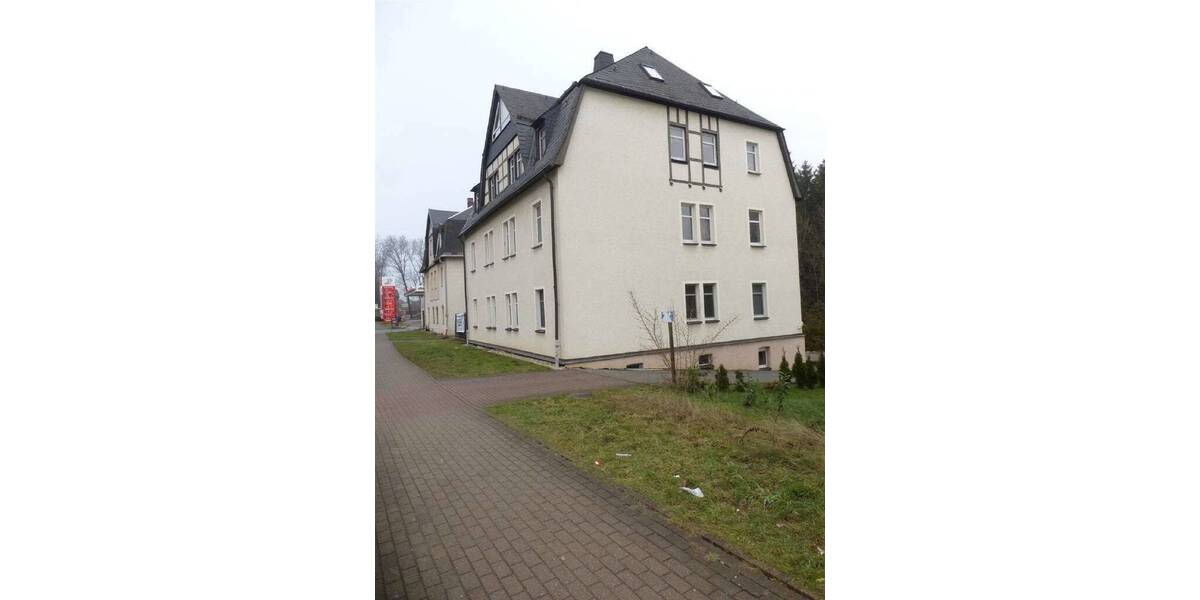 Etagenwohnung Oelsnitz/Erzgeb.-Oelsnitz Oelsnitz - 6 Zimmer, 125 m&sup2;, 620&euro; | Angebot:26306285